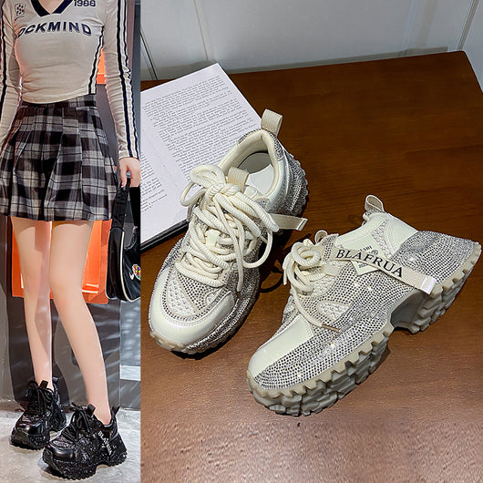 Tenis Deportivos Brillantes con Lentejuelas, Diseño Plateado y Rojo con Cristales - Image 14
