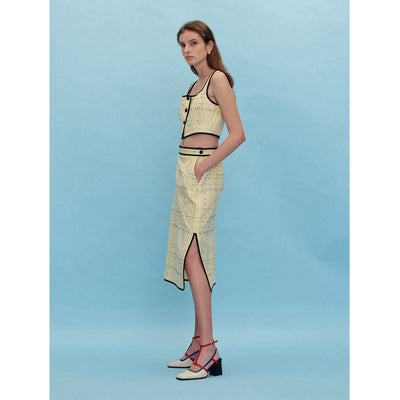 Conjunto de Falda y Blusa con Diseño Hot Girl - Traje de Dos Piezas - Image 12