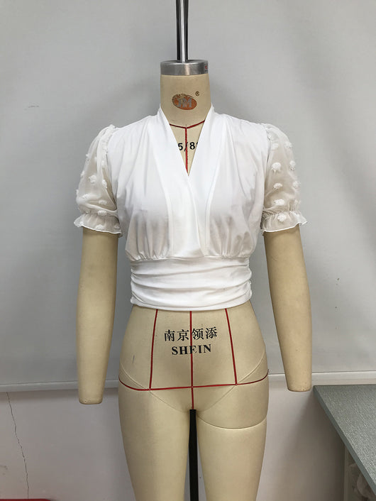 Blusa Jacquard con Escote en V y Mangas Burbuja - Image 6