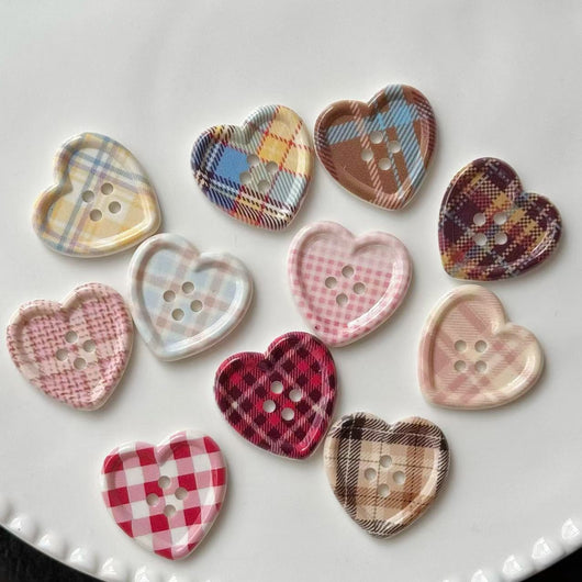 Botón Decorativo de Corazón a Cuadros - Image 3