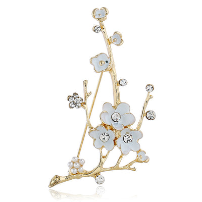 Broche Vintage Dorado en Aleación con Diseño de Ciruela Elegante - Image 12