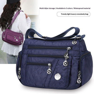 Bolso de Hombro Acolchado con Bordado y Almacenamiento de Tres Capas - Image 11