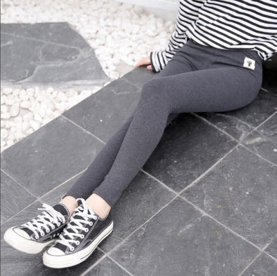 Leggings de Terciopelo Cordero Gris y Negro - Image 10