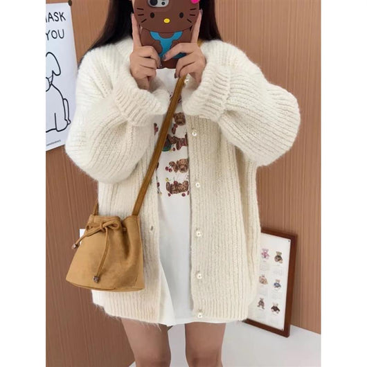 Bolso de Gamuza Marrón con Estilo Retro Minimalista - Image 6