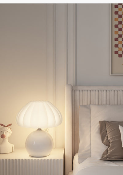 Lámpara Nocturna LED Seta para Dormitorio - Protección Visual Suave - Image 16
