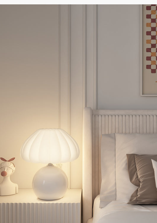 Lámpara Nocturna LED Seta para Dormitorio - Protección Visual Suave - Image 16