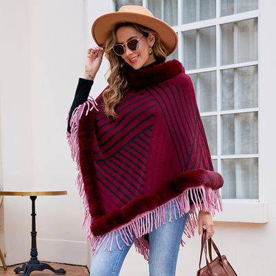 Poncho Tejido con Cuello de Piel y Borlas para Mujer