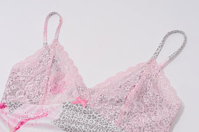 Top Corto Sexy con Tirantes y Encaje - Image 16