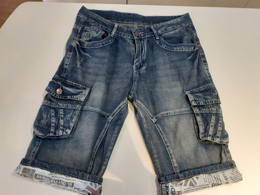 Shorts Denim Recto Clásico con Bolsillos Funcionales - Image 6