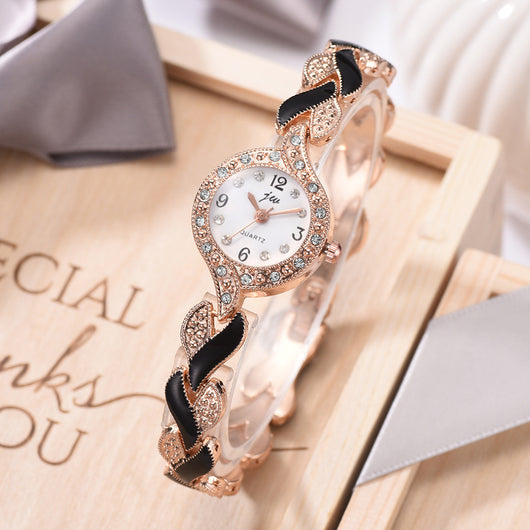 Reloj de Diamantes con Correa de Amor para Mujer - Diseño Versátil y Elegante - Image 6