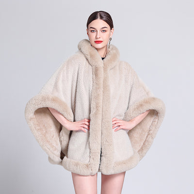 Capa Elegante con Cuello de Pelaje Sintético y Forro Polar Acolchado