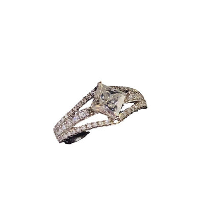 Anillo de Moissanita Cuadrada de 1 Quilate - Diamante Sintético Premium - Image 2
