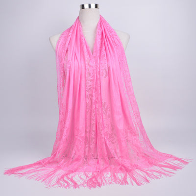 Pañuelo Hijab Encaje Calado Color Sólido con Borlas - Image 4