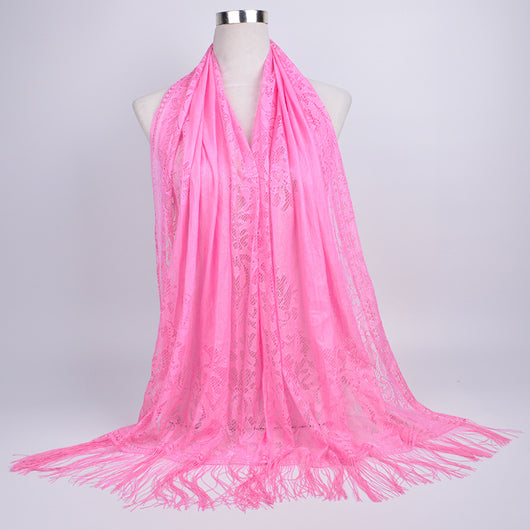 Pañuelo Hijab Encaje Calado Color Sólido con Borlas - Image 4