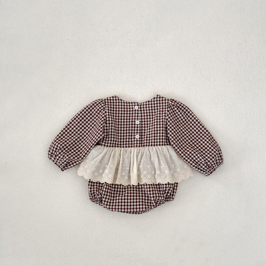 Enterizo Elegante para Bebé Niña con Encaje y Falda Triangular - Image 25