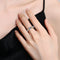 Anillo de Dos Colores Entrelazados para Mujer