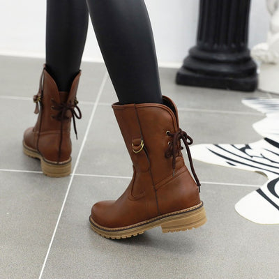 Botas de Cordones con Tacón Bajo y Punta Redonda - Image 7