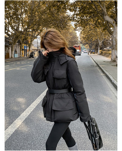 Abrigo Acolchado Largo con Capucha y Cintura Ajustada para Mujer - Image 10