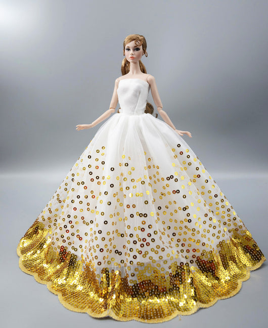Vestido de Novia con Falda Voluminosa y Velo - Image 12