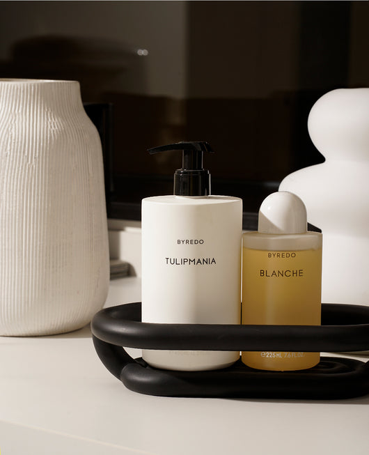 Canasta Organizadora de Baño con Bandeja de Almacenamiento - Image 3