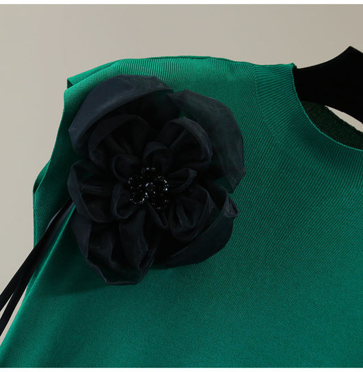 Blusa sin Mangas con Flores Bordadas en Cuentas - Image 6