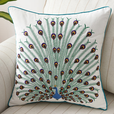 Almohada Decorativa de Pavo Real para Dormitorio - Image 7