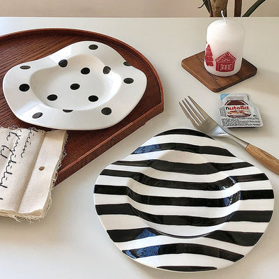Plato Postre Porcelana Onda Puntos y Rayas Diseño Irregular
