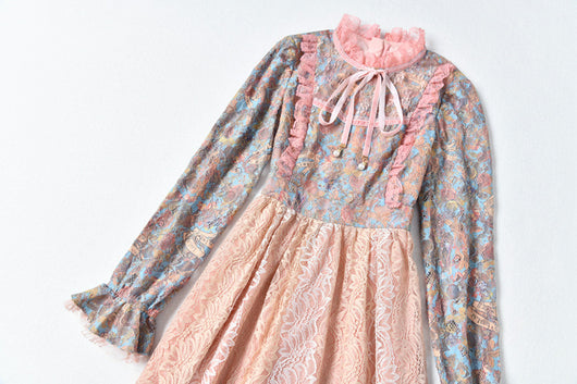 Vestido Maxi con Cuello Alto, Encaje Loto y Estampado Patchwork - Image 10