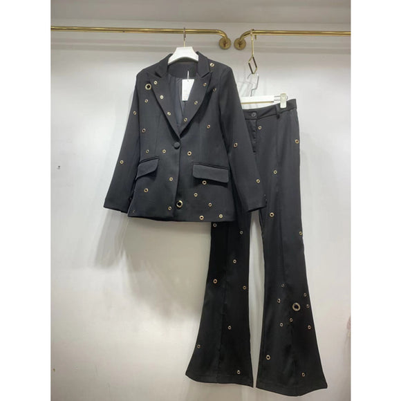 Traje Social Feminino com Presença Magnética