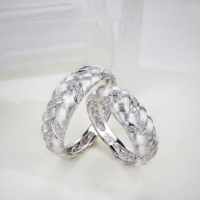 Anillo de Diamante Cepillado Minimalista para Mujer - Image 10