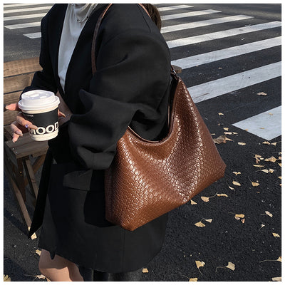 Bolso de Hombro Retro Premium para Mujer - Bolso Tejido de Gran Capacidad - Image 15