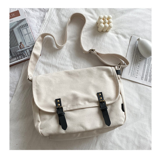 Bolsa de Mensajero Retro de Lona con Cierre Abatible y Detalles de Herrería - Image 24