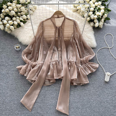 Blusa Elegante con Mangas Acampanadas y Detalle de Moño en Perlas - Image 3