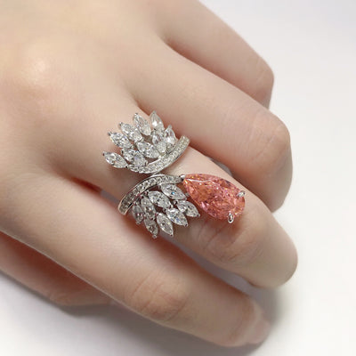 Anillo de Plata y Oro con Diamante Talla Brillante de 4 Quilates - Image 5