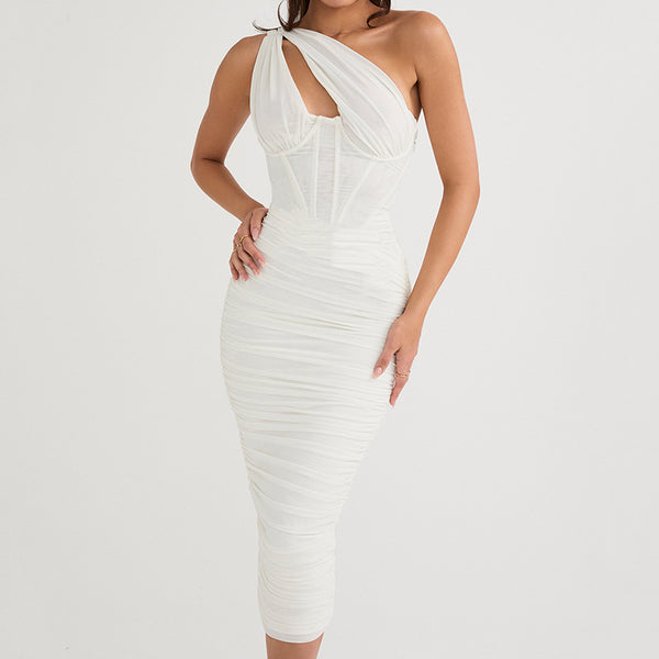 Vestido Elegante de Hombro Descubierto con Detalles Calados - Image 2