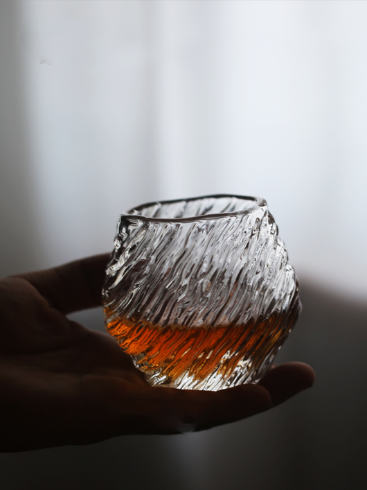 Copa de Vino Elegante en Vidrio Transparente - Image 11