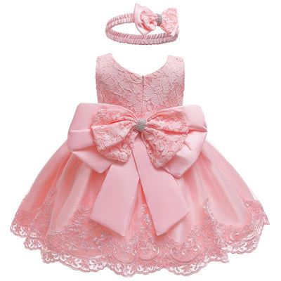 Vestido de Encaje con Falda Voluminosa - Image 7