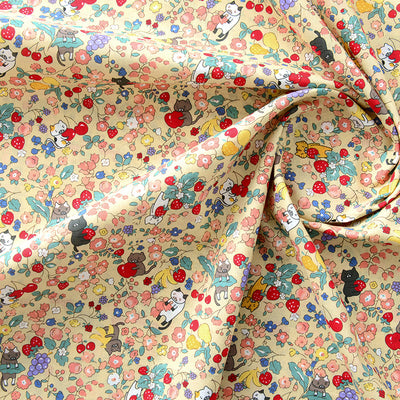 Ropa de Algodón con Estampado Floral Caricaturizado - Image 19