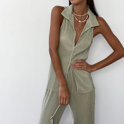 Conjunto Elegante: Blusa sin Mangas y Pantalón Plisado de Cintura Alta - Image 10