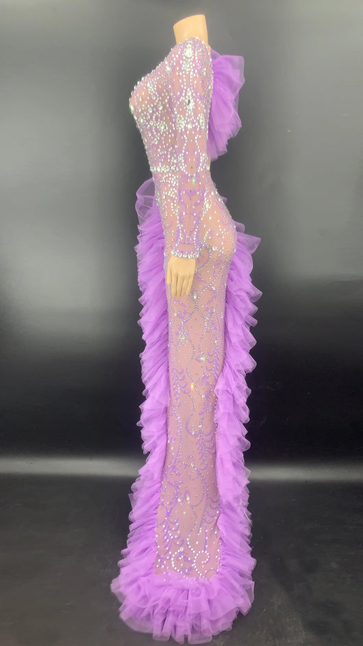 Vestido de Gasa Plisado con Manga Asimétrica y Detalle Diamante - Image 9