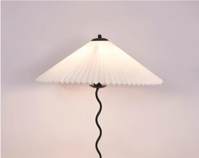 Lámpara Vintage de Mesita de Noche con Diseño Plisado Clásico - Image 8