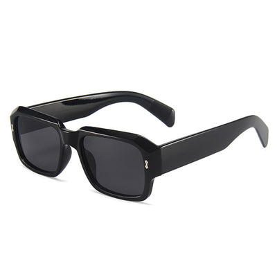 Gafas Retro Poligonales de Colores Gelatinosos - Image 2
