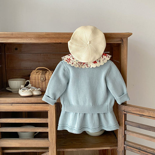 Conjunto de Abrigo Calado y Falda Tejida para Bebé - Image 10