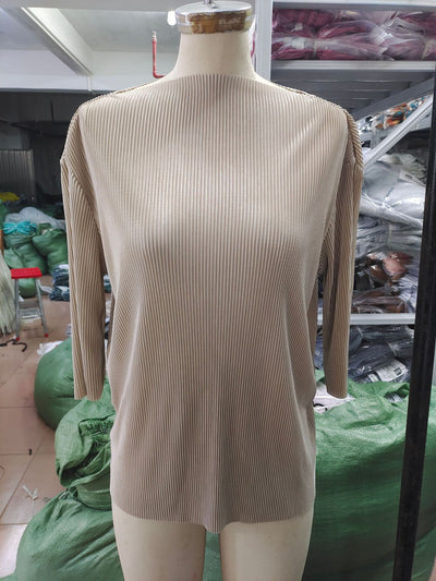 Blusa Tejida Slim con Mangas Abullonadas y Rayas Verticales - Image 11