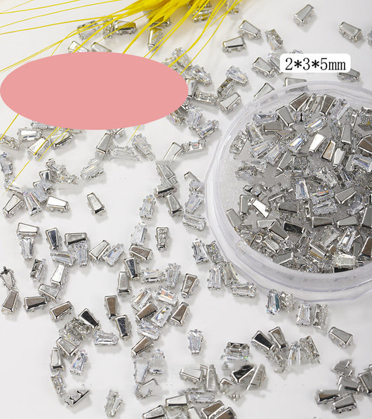 Joya para Uñas con Zirconia Gota Cuadrada - Image 30