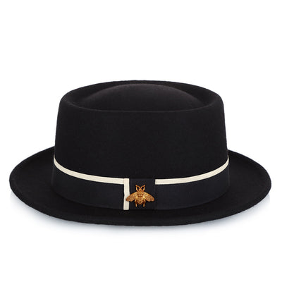 Sombrero de Lana Pura para Mujer con Detalle de Abejita - Accesorio de Moda - Image 6