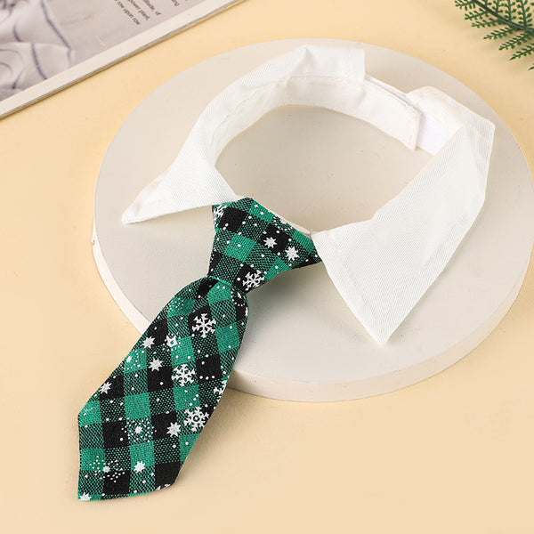 Corbata Navideña Ajustable para Mascotas con Patrón de Copos de Nieve - Image 12