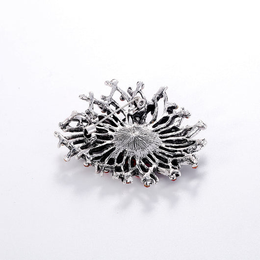Broche de Plata Antigua con Diamantes - Diseño Elegante y Sofisticado - Image 6