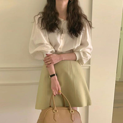 Conjunto Falda A-línea Cintura Alta con Blusa Literaria Elegante