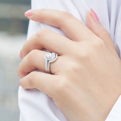 Anillo de Plata 925 para Mujer Diseño Retorcido con Circonitas Incrustadas - Image 11